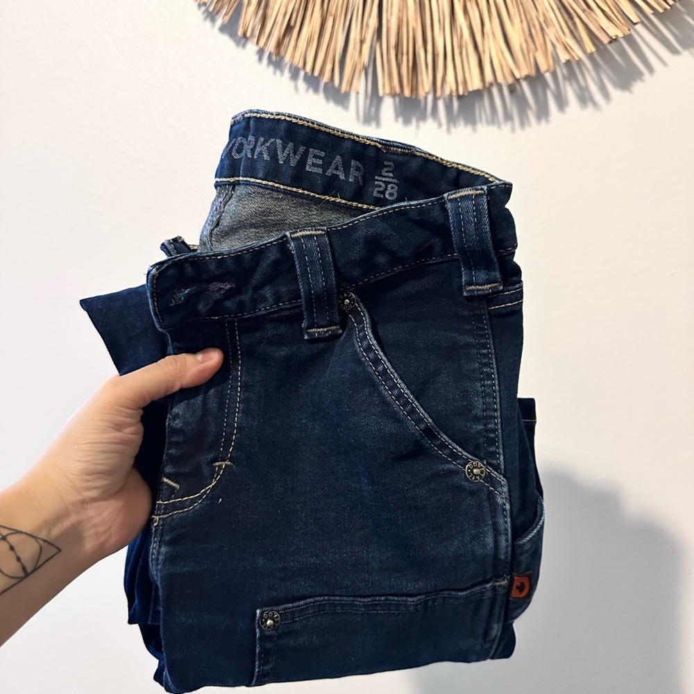Dovetail workwear
